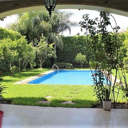 Magnifique Villa Avec Piscine Chauffee Que Pour Famille Marrakesch Exterior foto
